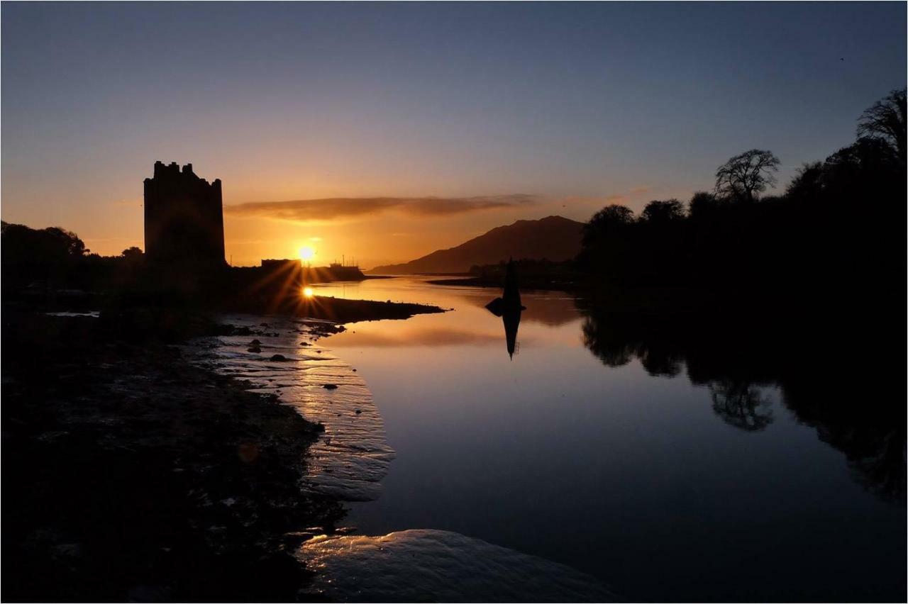 Number 6 Narrow Water Castle Appartement Warrenpoint Buitenkant foto