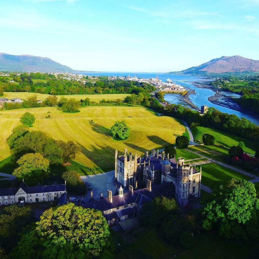 Number 6 Narrow Water Castle Appartement Warrenpoint Buitenkant foto